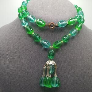 Vintage 1950s Lucite Faceted Green Blue-Green Beaded Necklace, Length 26 Inches